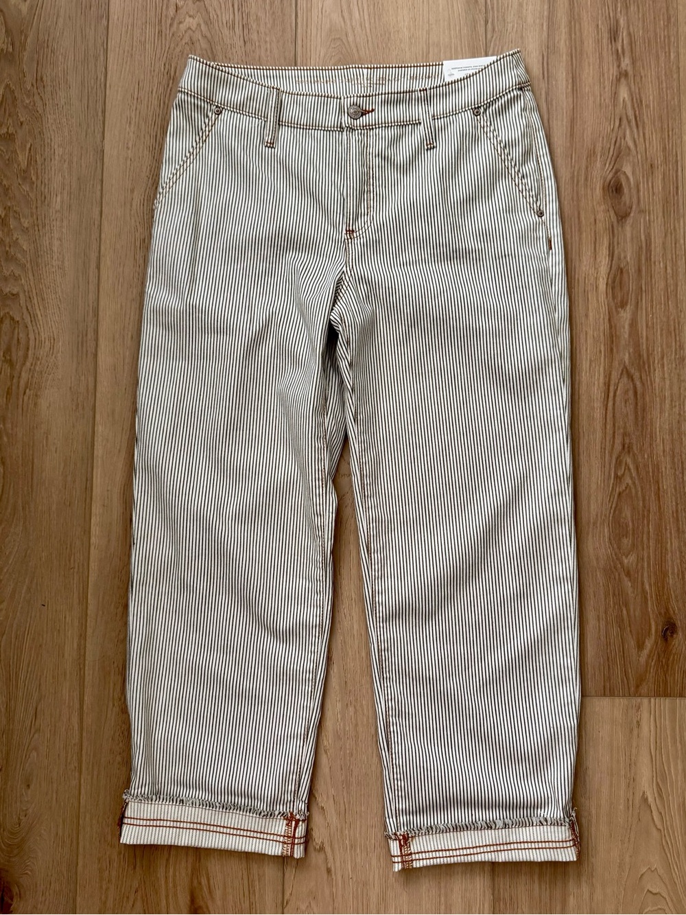 Chico’s Women’s So Slimming Girlfriend Stripe Straight Leg Pants NWT Size 8